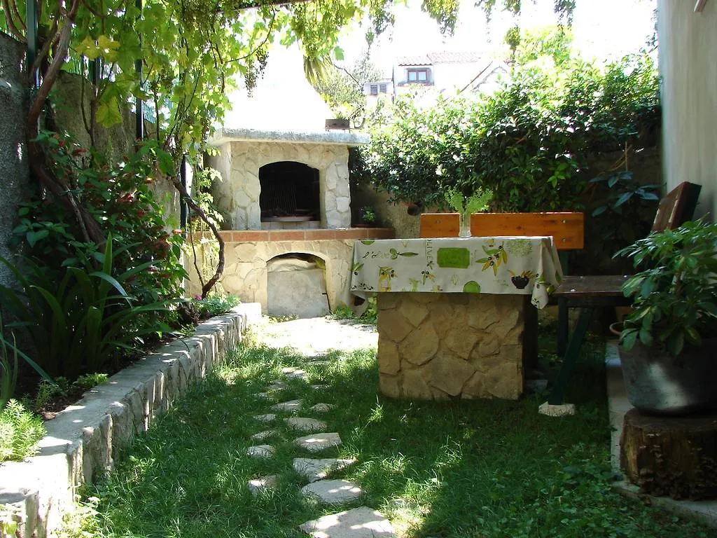 Apartment Franicevic Split
