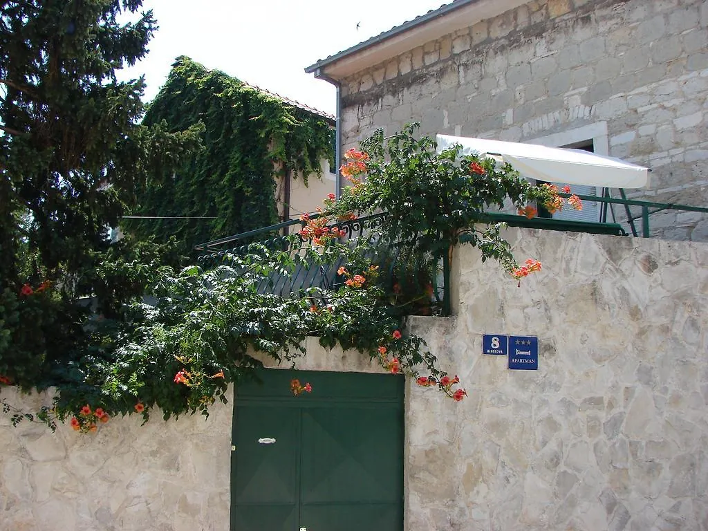 Apartment Franicevic Split